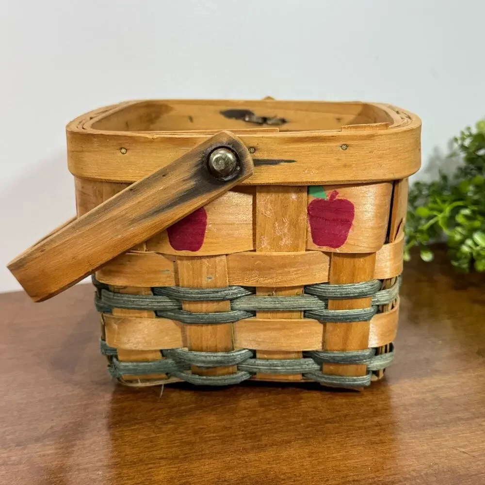 Unbranded woven basket